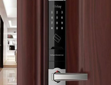 宝山24小时上门开锁公司